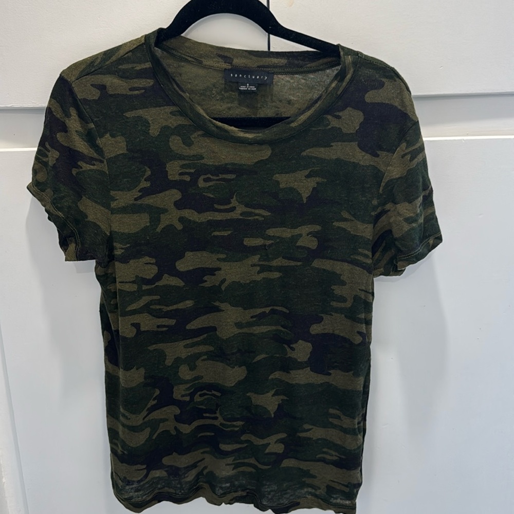 Sanctuary t shirt